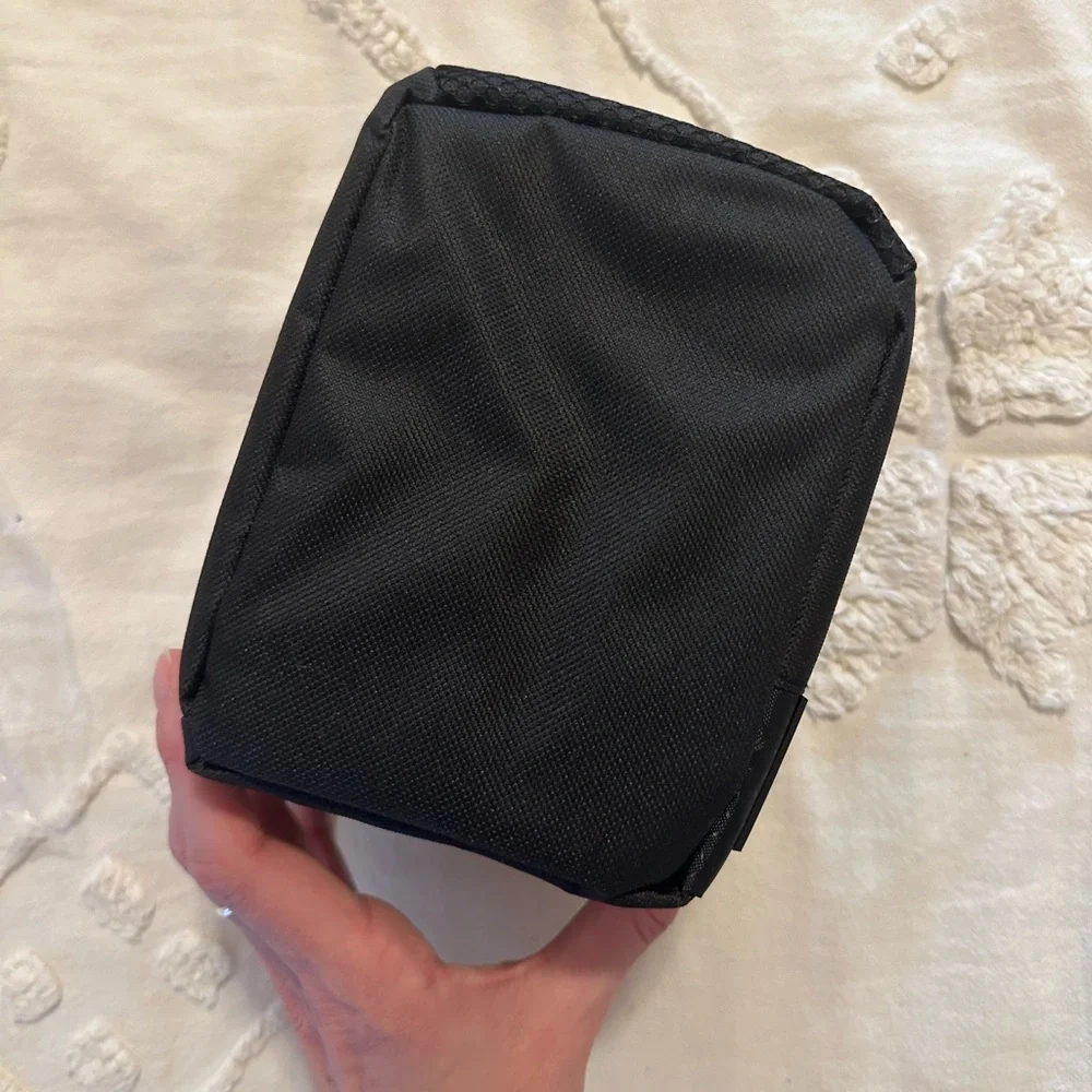 NWT iZONIX Mini Camera Bag for Instax